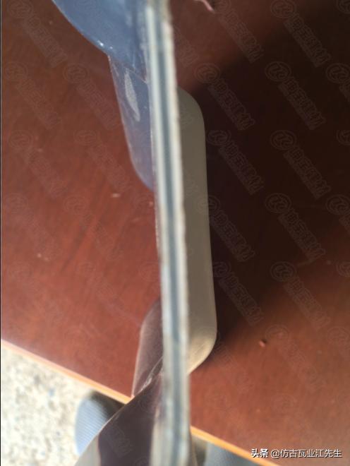 白底樹脂瓦質(zhì)量好？揭開各白底樹脂瓦的秘密，曝光真相，還原事實