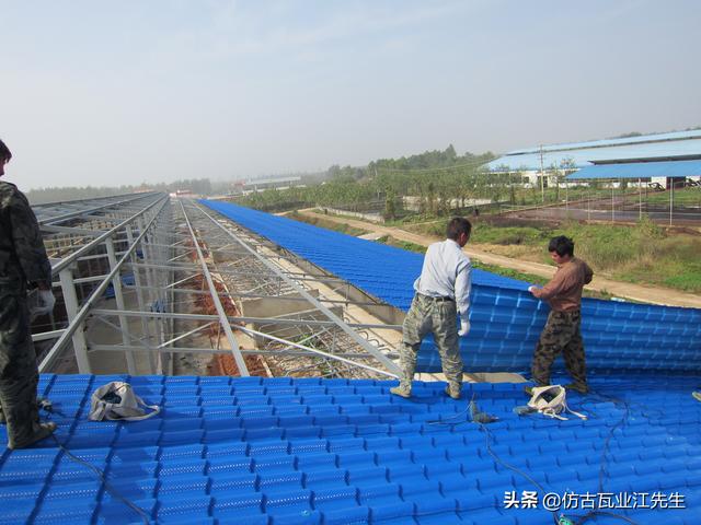 現(xiàn)如今樹脂瓦廠家林立，消費(fèi)者選擇樹脂瓦的關(guān)鍵點(diǎn)是在哪點(diǎn)呢？