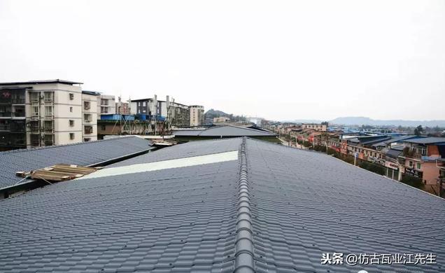 鐵瓦換成了樹脂瓦，龍泉驛區(qū)這些屋面有了大變樣！龍泉人的大機(jī)遇